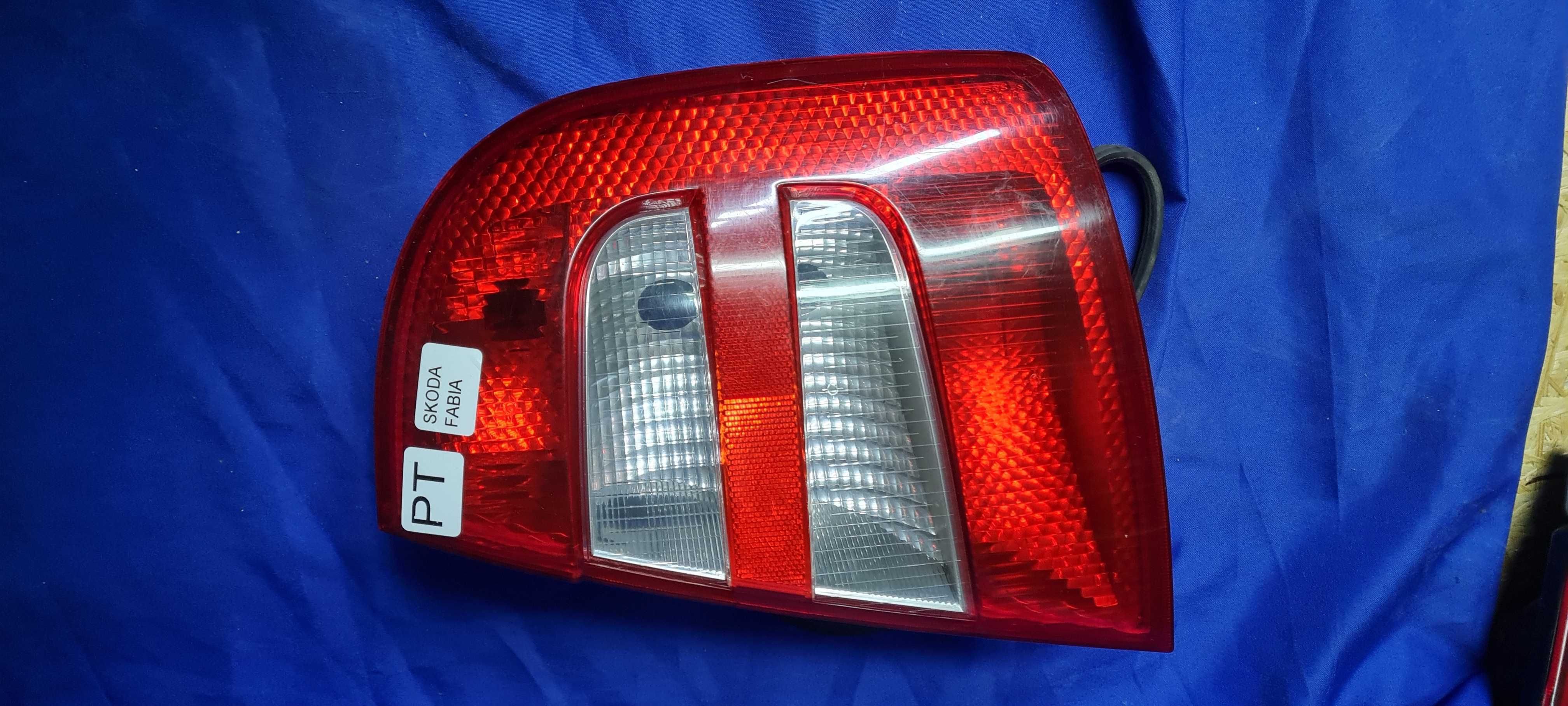 Lampa prawy tył skoda fabia 5 drzwi