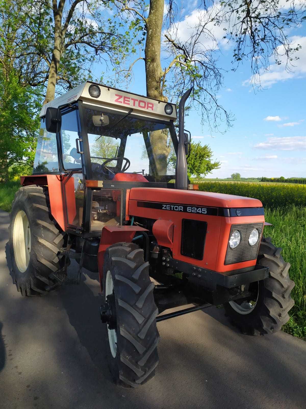 ciągnik rolniczy zetor