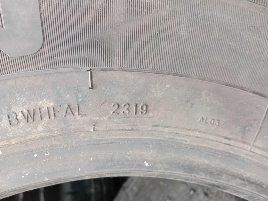 Opona używana 215/65R16C Torque TQ7000 AS 1szt.