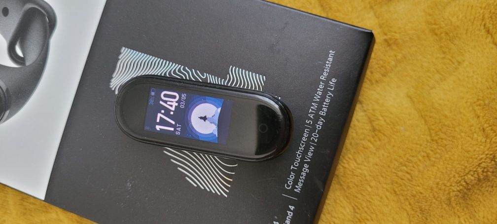 Xiaomi mi band 4