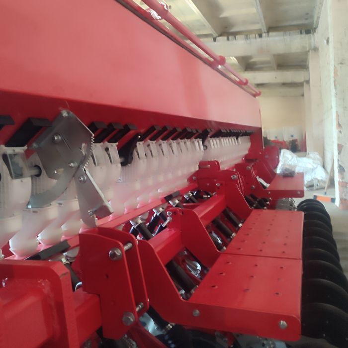 Продам Сівалку зернову нова.4метра.