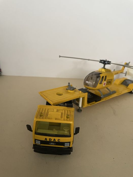 Camião ford da Siku 2125