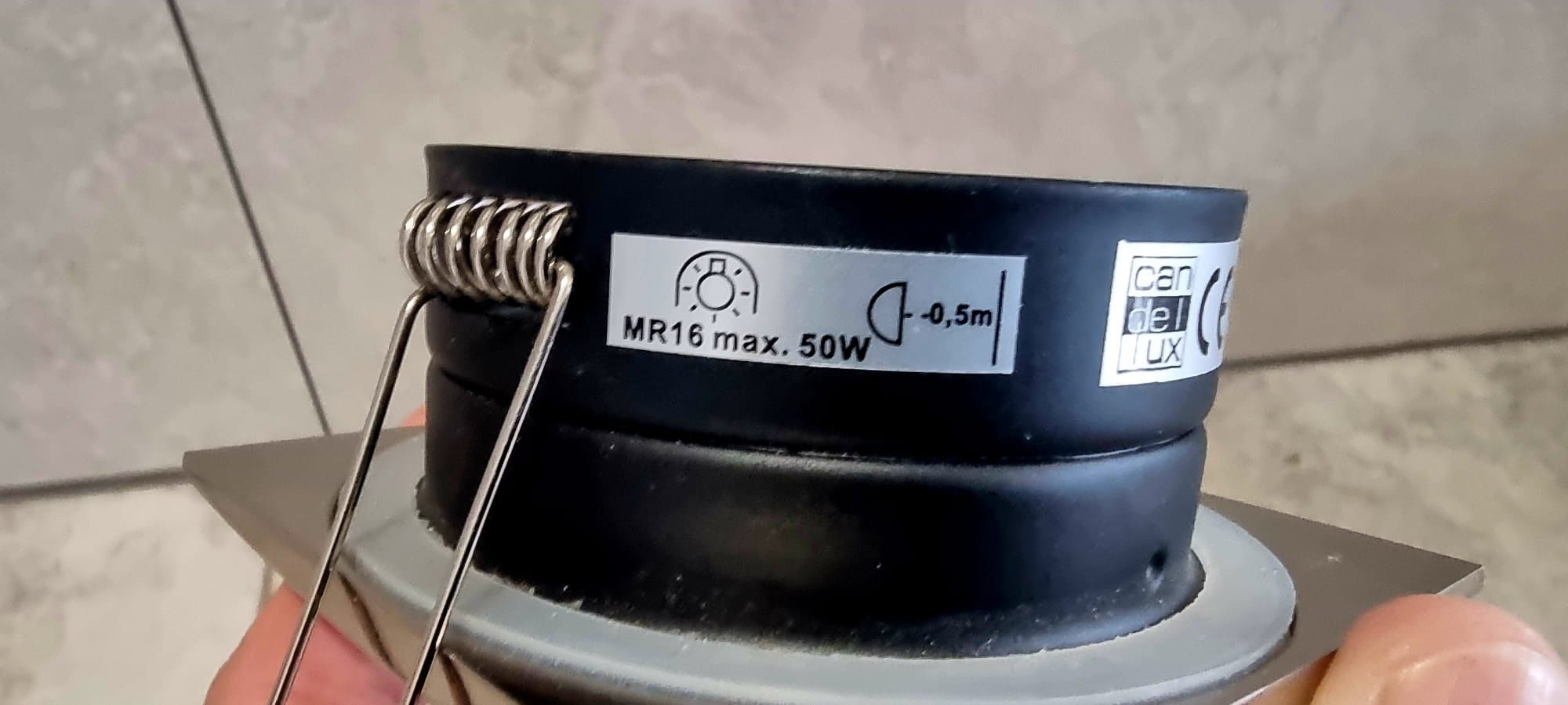 Oprawa/lampa wpuszczana, oczko łazienkowe