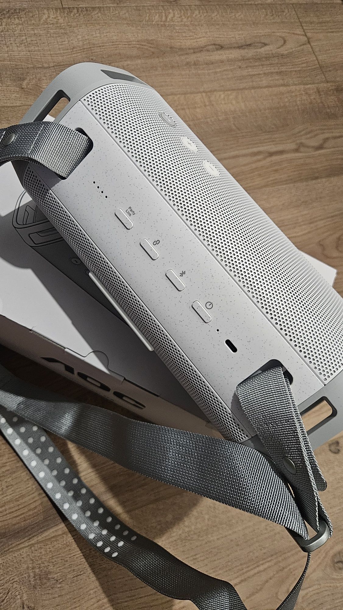 Glosnik bluetooth AOC O2 biały