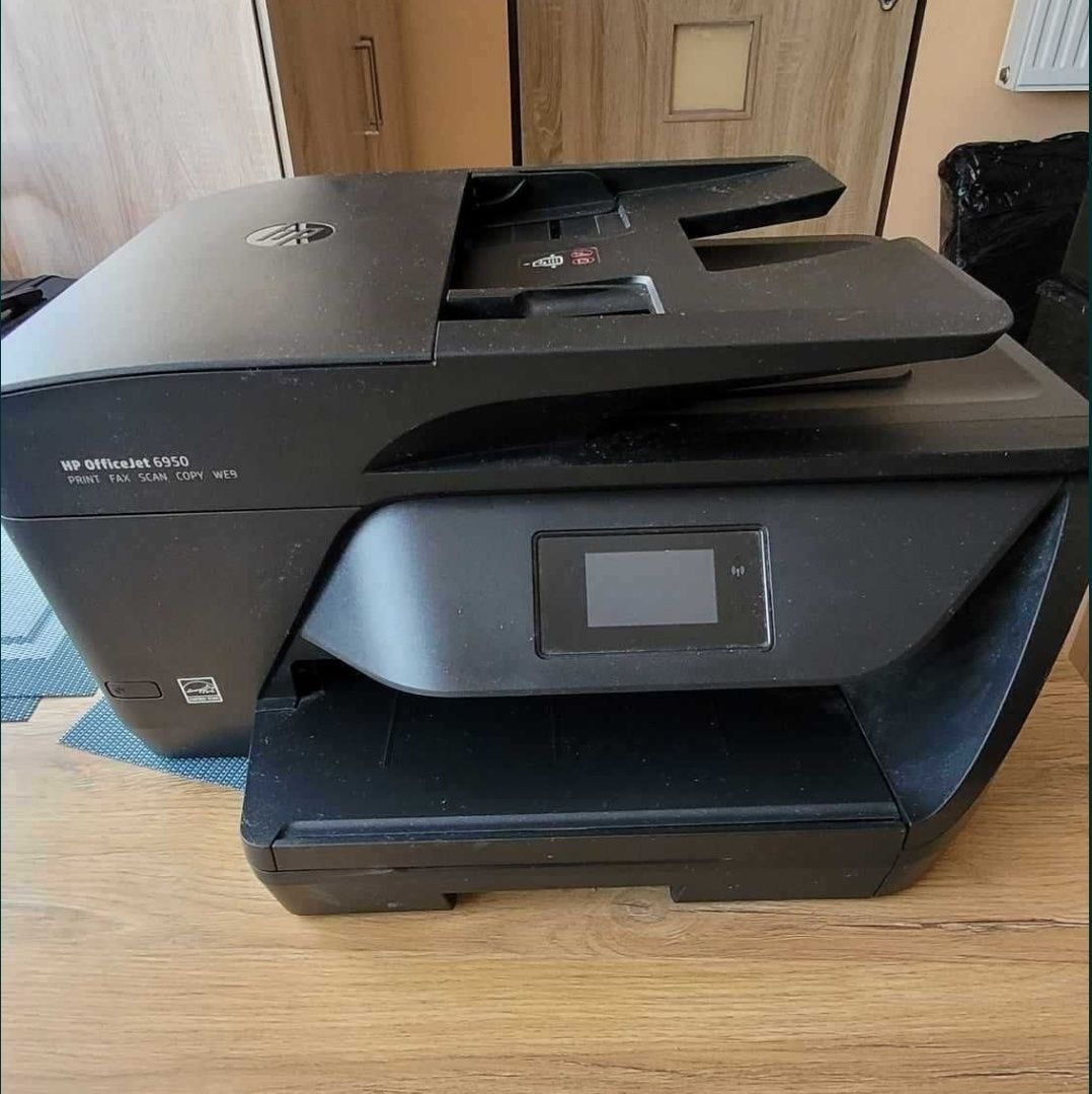 Drukarką HP Office 6950 PRINT FAC SCAN COPY