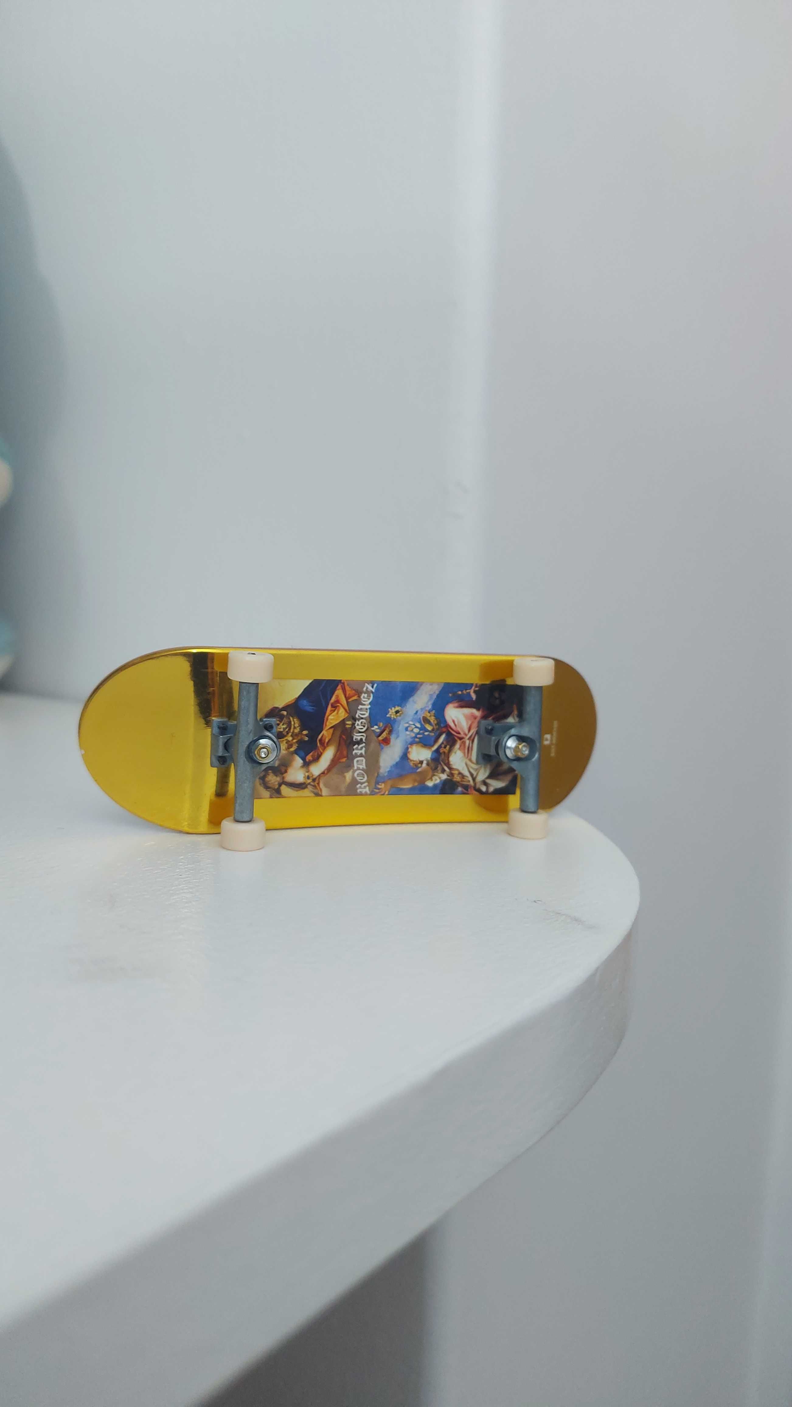 Skate de dedo raro