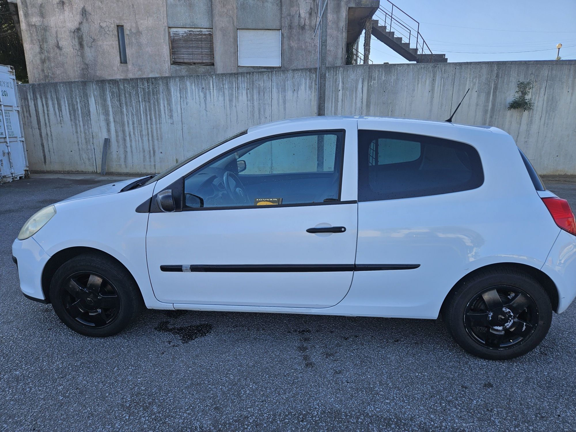 Clio 1.5 dci comercial
