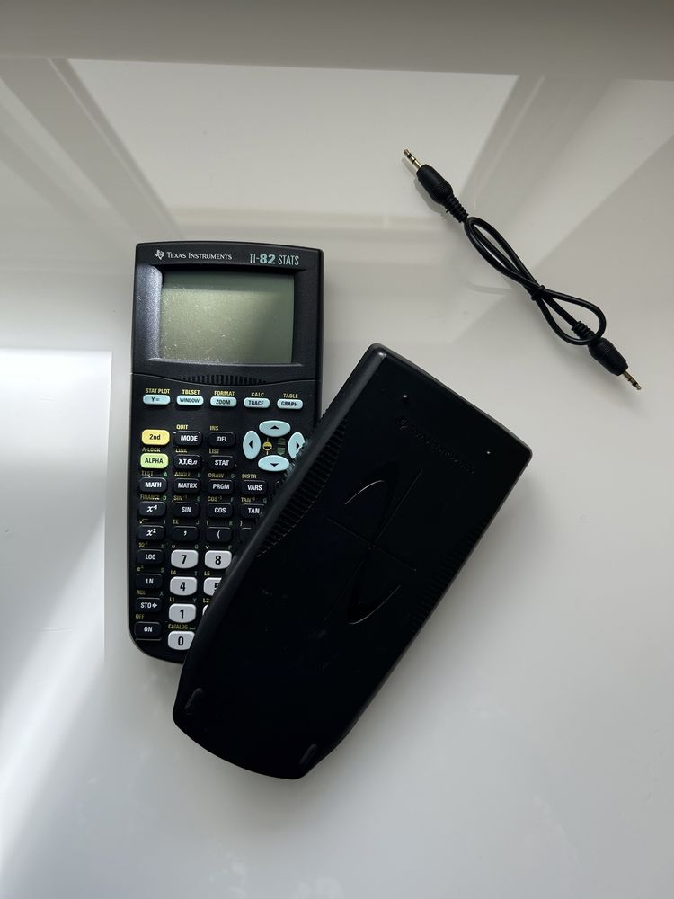 Calculadora científica- Texas Instruments TI-82 STATS