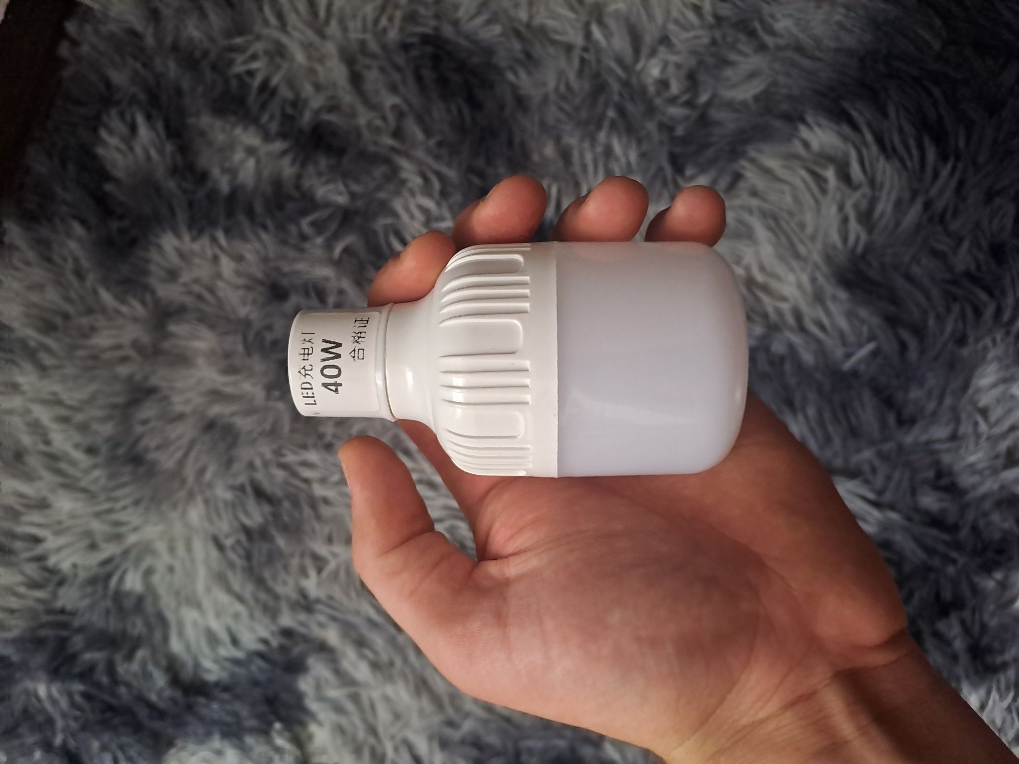 Продам лампи 40w