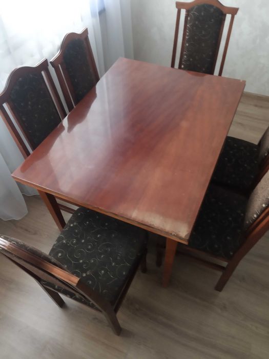 Стіл розкладний з кліслами