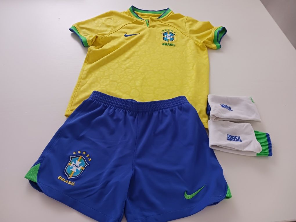 Equipamento Brasil Nike 6 anos