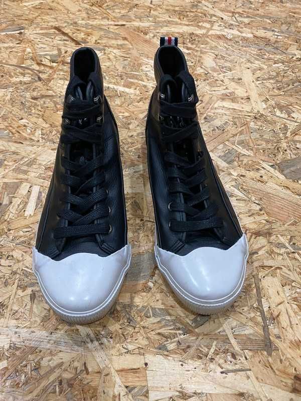 Męskie buty trampki Reserved