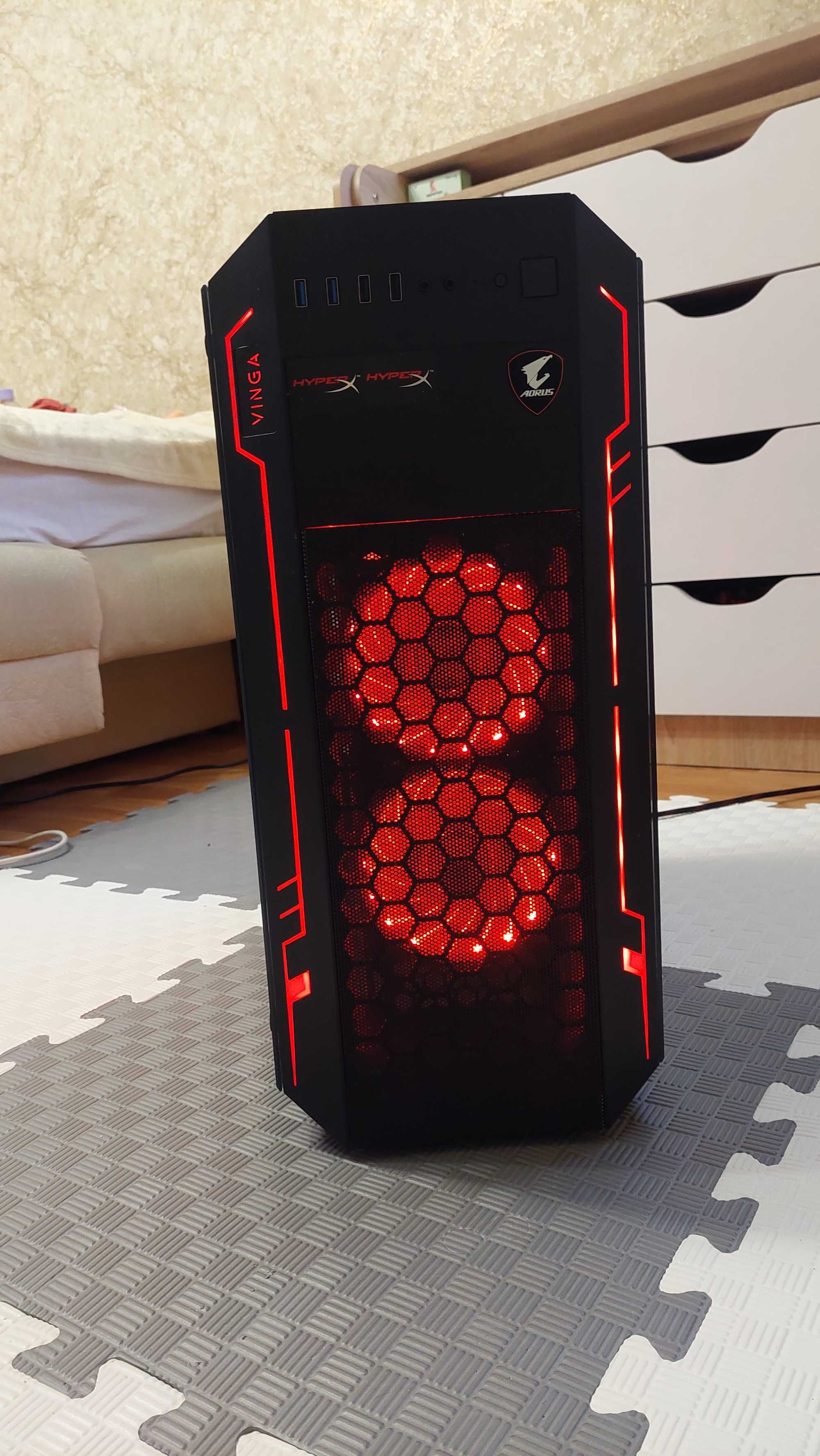 Ігровий ПК з RGB. Чудово підійде для навчання і для віддаленої роботи.