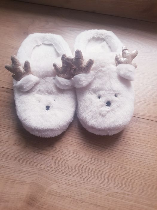 Kapcie damskie z sztucznego futerka marki Pepco Renifery rozmiar 38/39