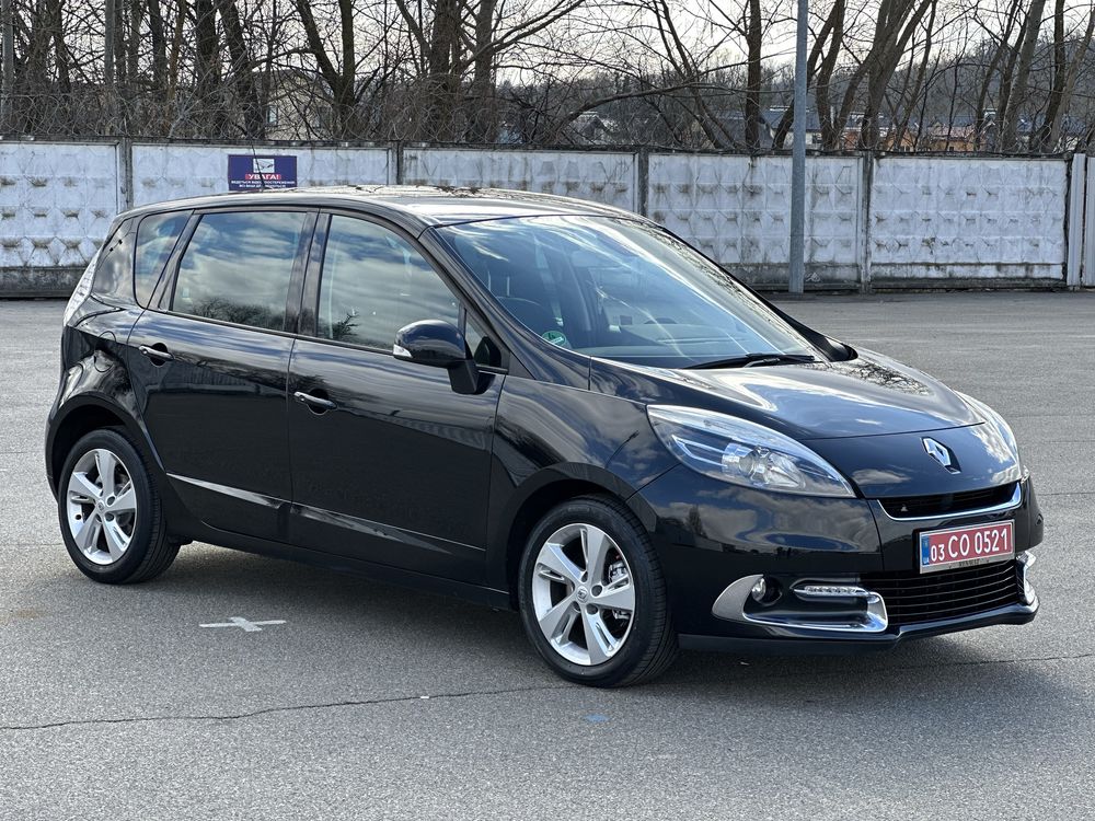 Renault scenic 2012