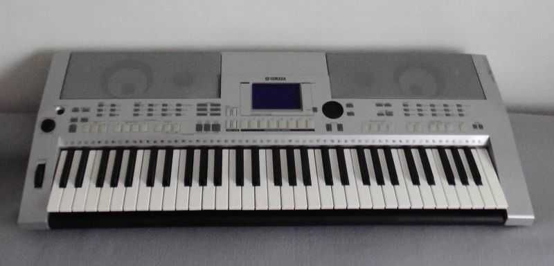 Yamaha PSR-S500 USB LCD keyboard instrument klawiszowy