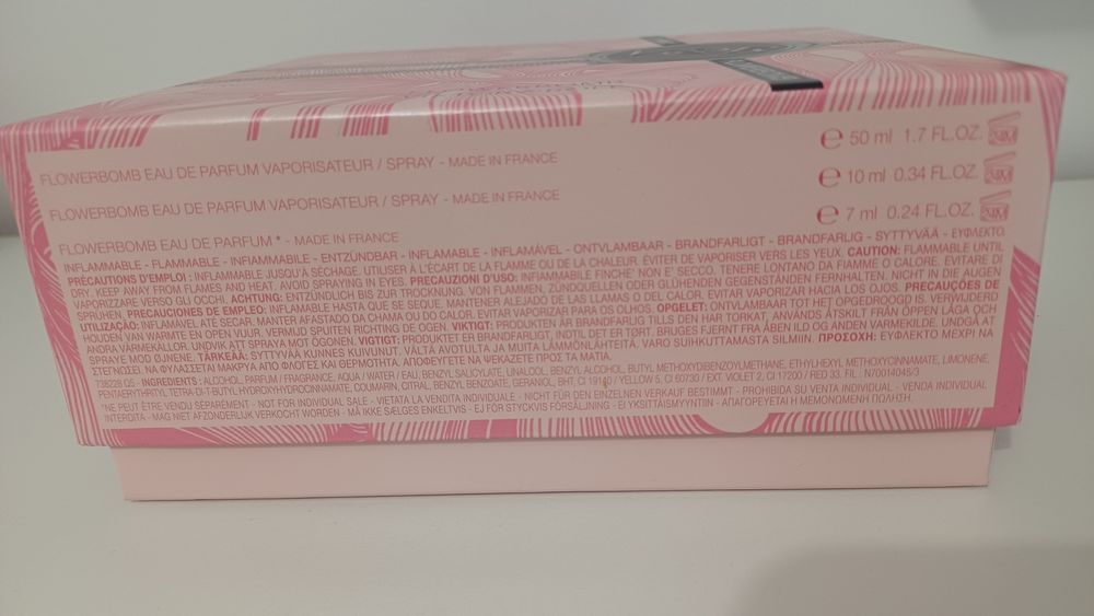 Conjunto Flowerbomb de Victor & Rolf (novo)-50ml