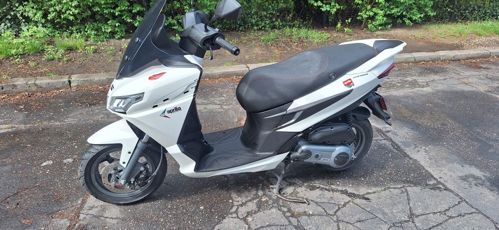Aprilia sxr 50 2021r