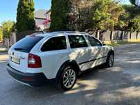 Skoda Octavia SCOUT 2.0 TDI 2011 rok