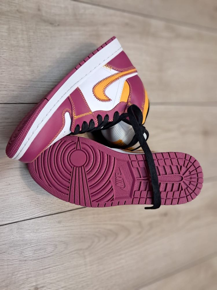 Buty Nike Air Jordan 1 Mid rozmiar42