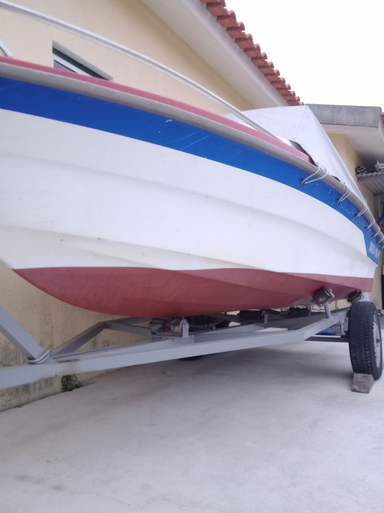 Vendo lancha Argus com motor yamaha 25 cv 4T