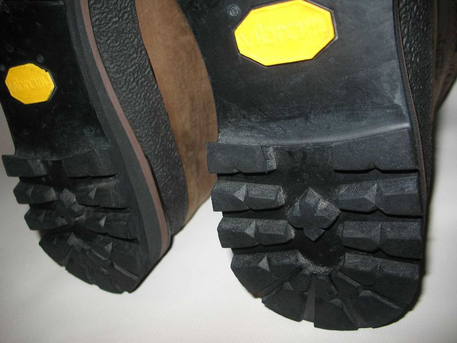 Чоловічі черевики HANWAG gtx розмір EU45(285 mm)