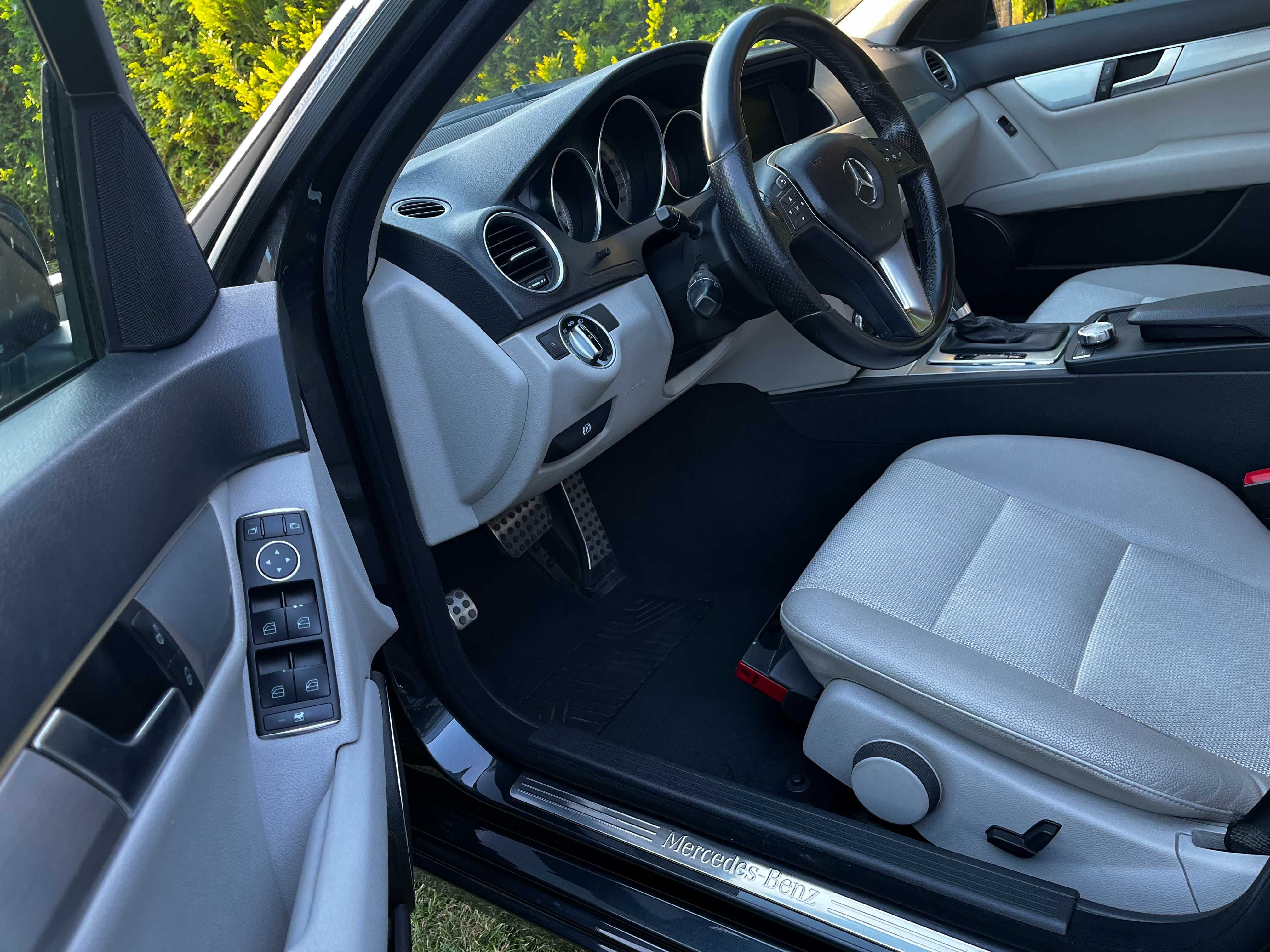Mercedes C W204 polift automat