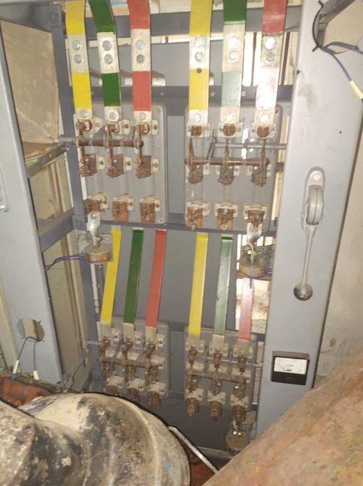 Распределительний щит Розподільча панель ЩО-90