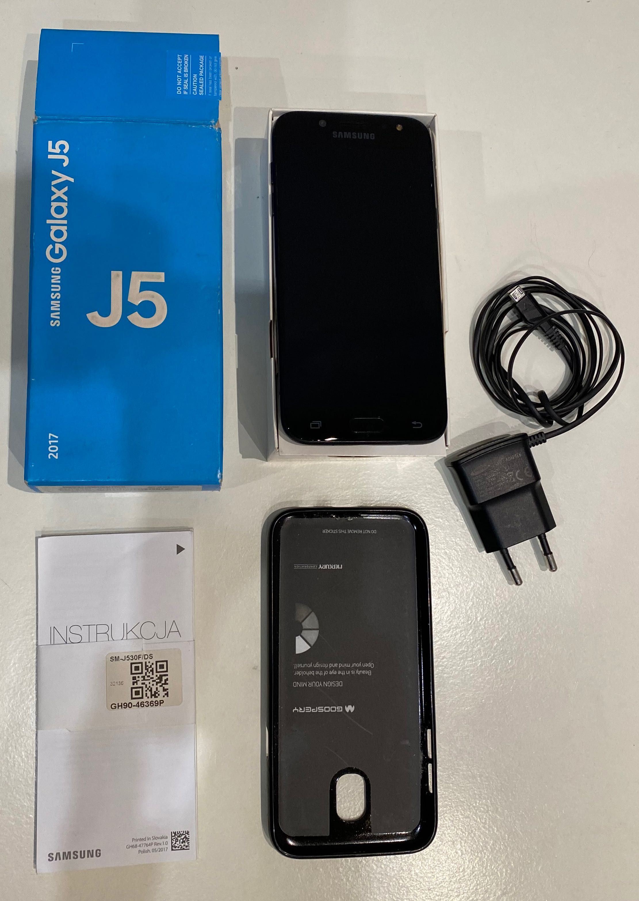 Samsung Galaxy J5 SM-J530F/DS 2017 2GB 16GB  DualSim Black Android