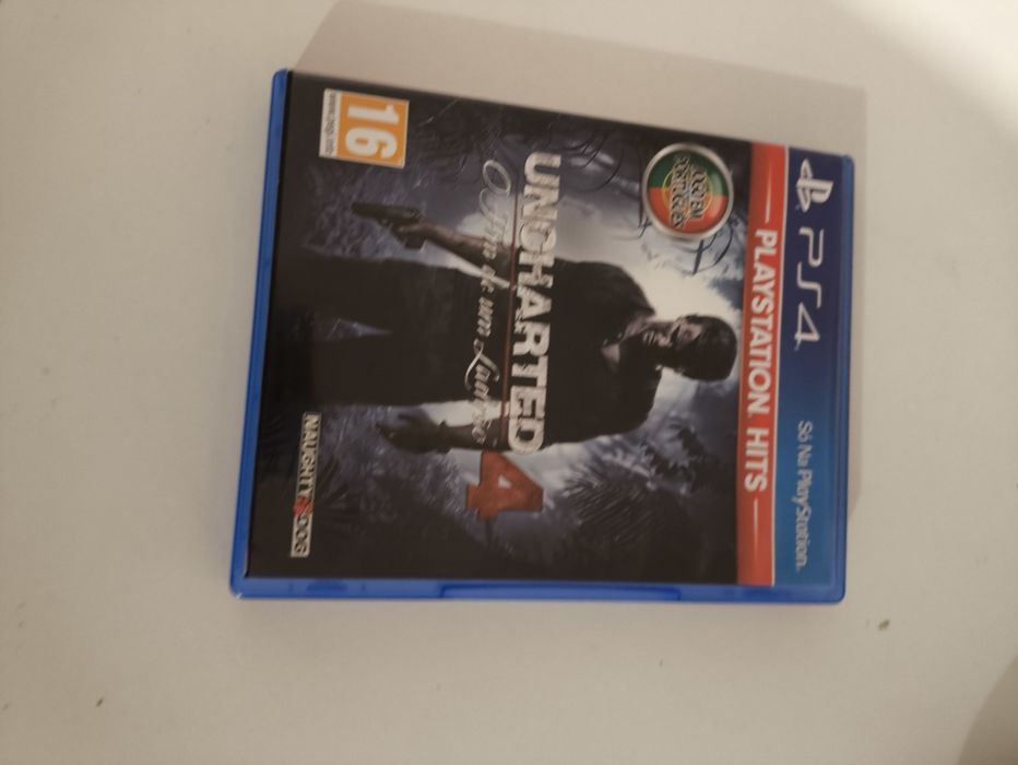 Playstation 4 Slim 1TB