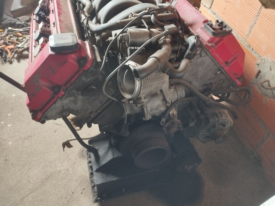 Motor v8 4.4 non vanos "só peças"
