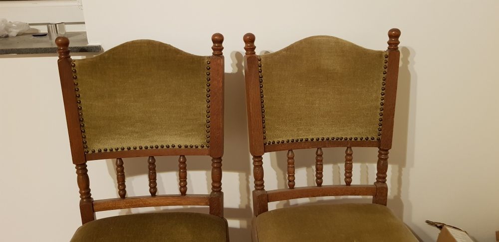 Krzesła drewniane dębowe vintage