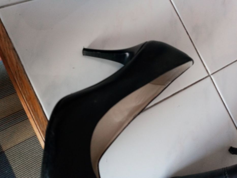 Czylenka czarne obcas Bozena wsuwane 37