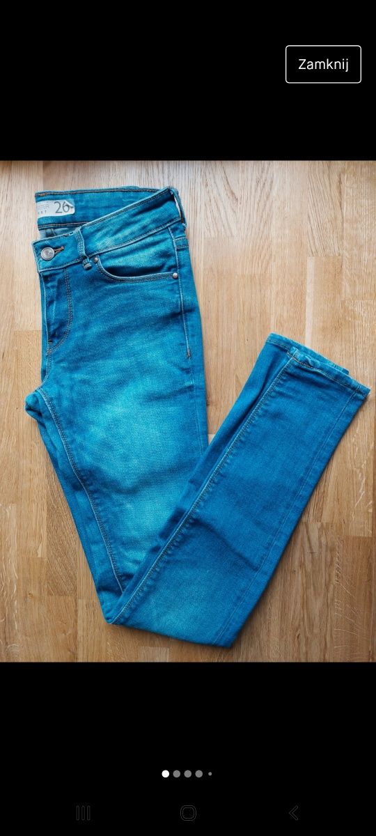 Spodnie jeansy xs xxs 3 sztuki za 50 zl komplet set khaki z dziurami