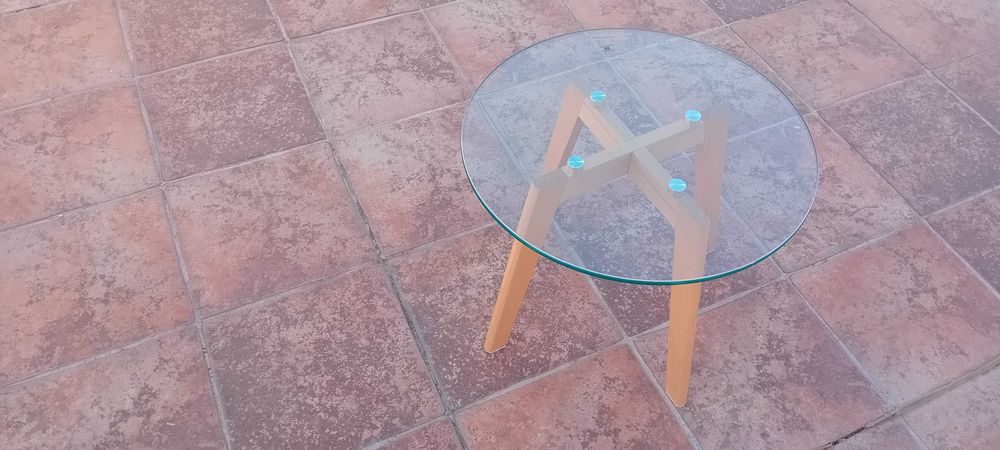 Mesa de Apoio Tampo em Vidro 46 x 40 cm