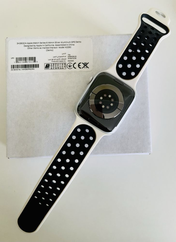 Apple Watch Series 6 44mm Silver GPS