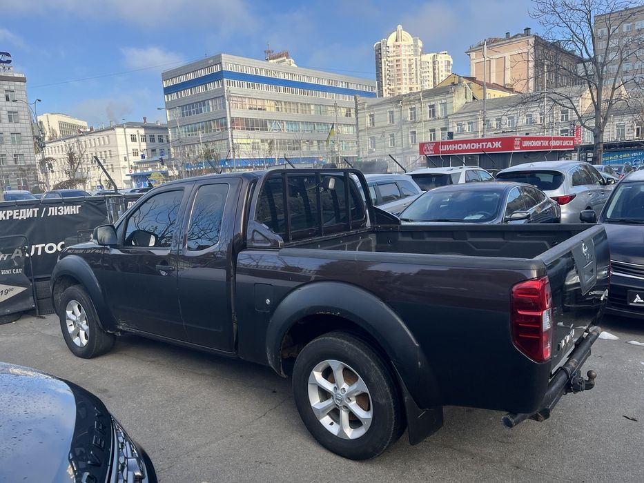 Hassan Navara D 40 2.5