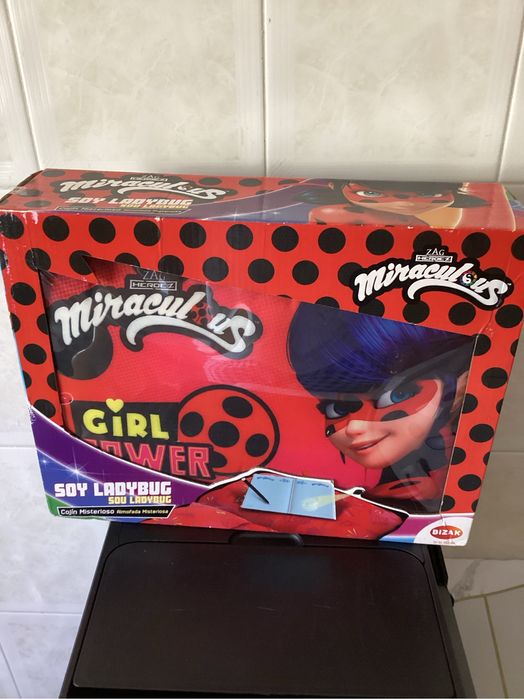 Ladybug Almofada Misteriosa - no mercado por 36 euros. Vendo pr 16 eur