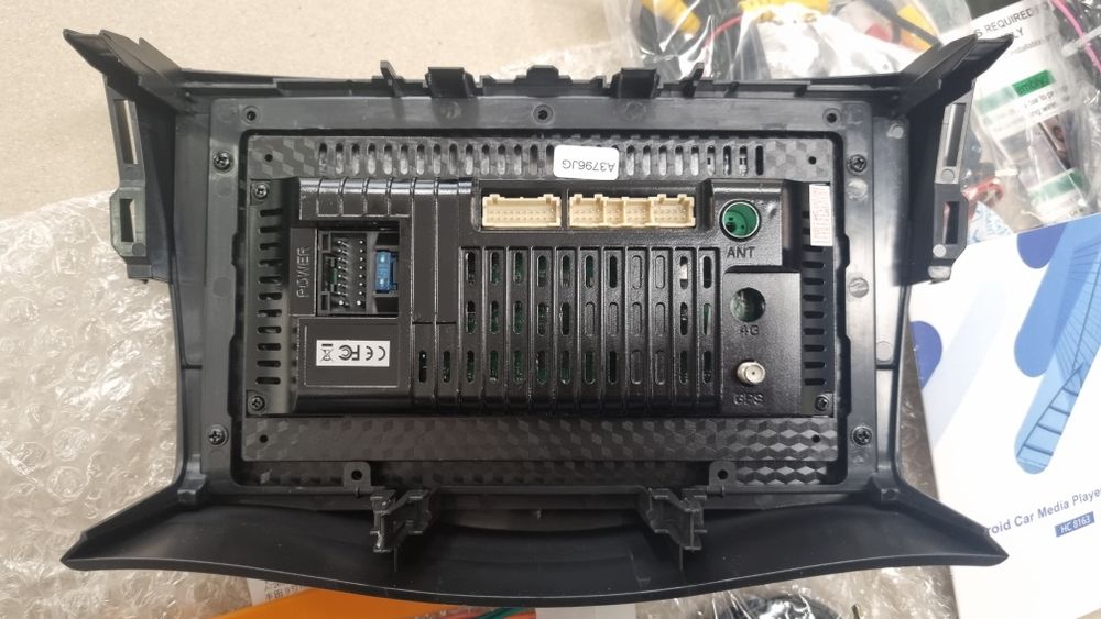 Radio toyota rav4 android