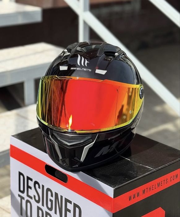 Мото шолом MT helmets stinger 2 шлем мт стінгер 2 чорний глянець black