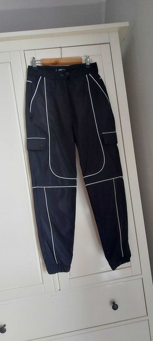 Spodnie rozmiar s