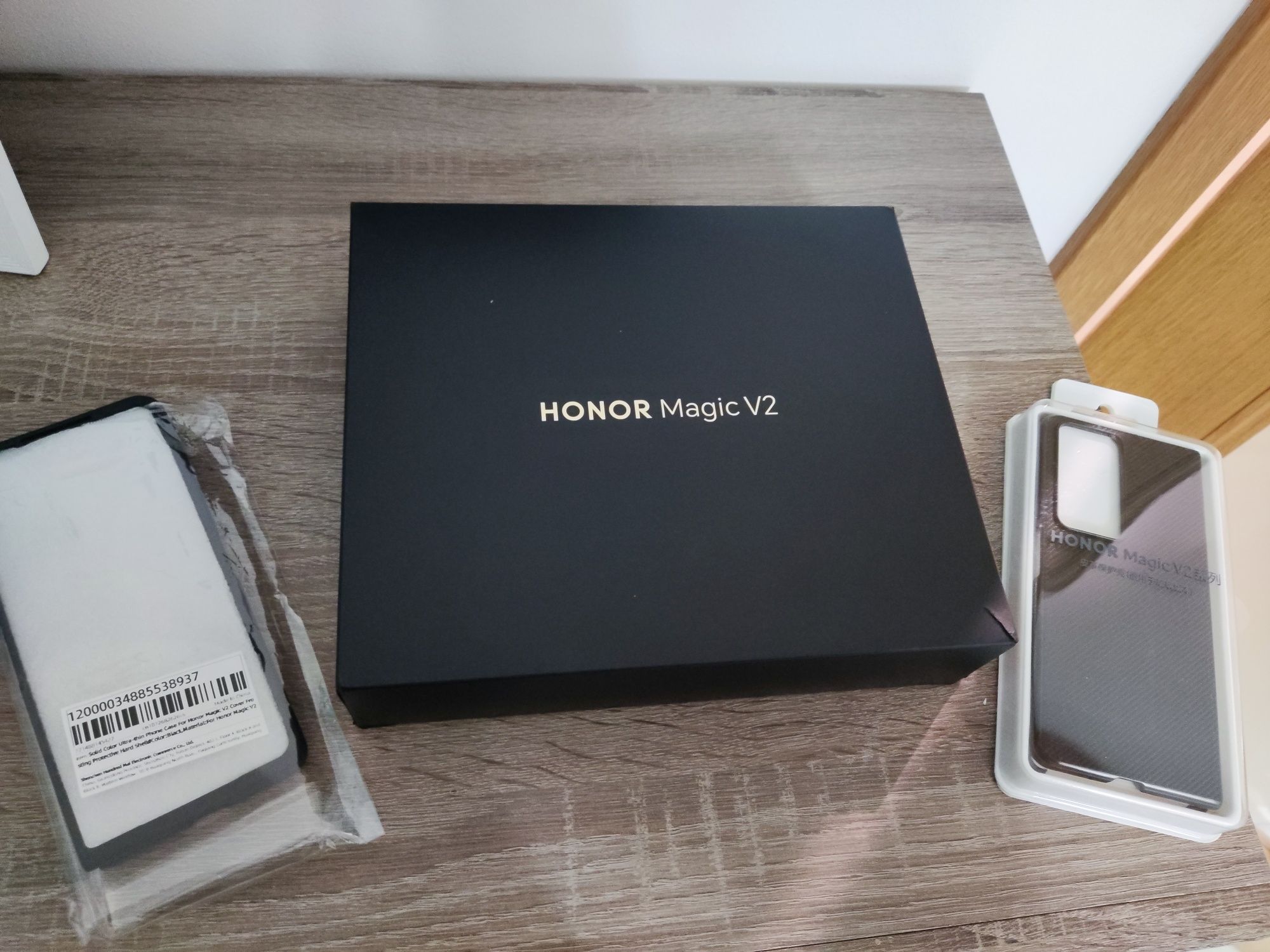 Honor Magic V2 Roxo16GB/ 512GB  Novo