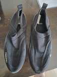 Buty do wody r 32/33 tribord