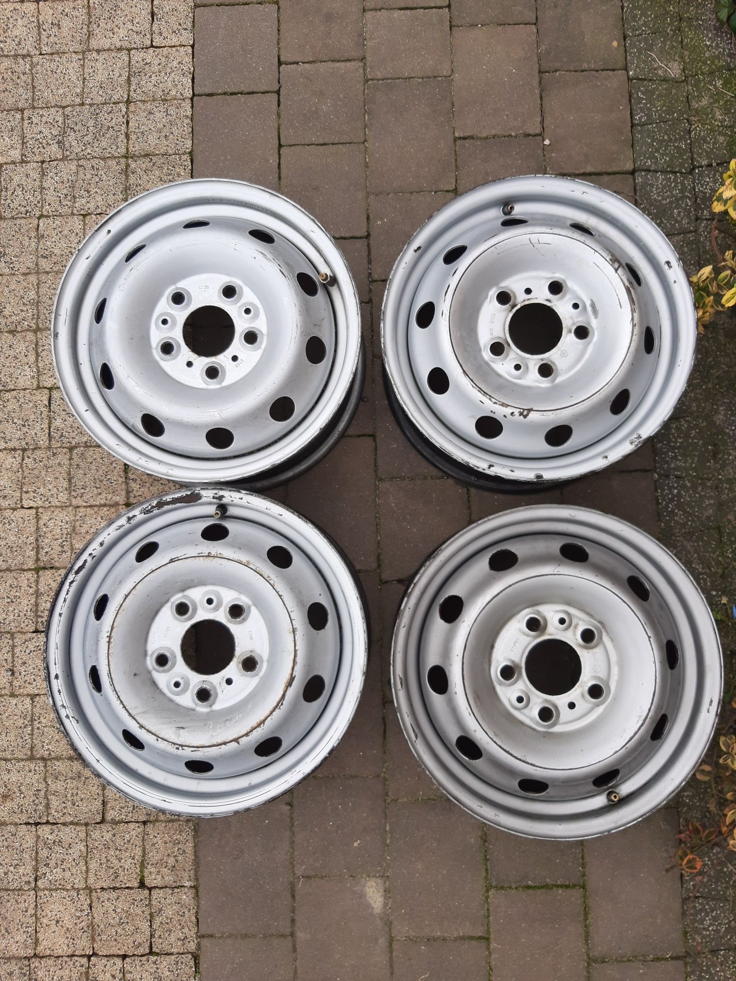 Felga 15 Ducato Boxer Jumper 5x118 6J et68