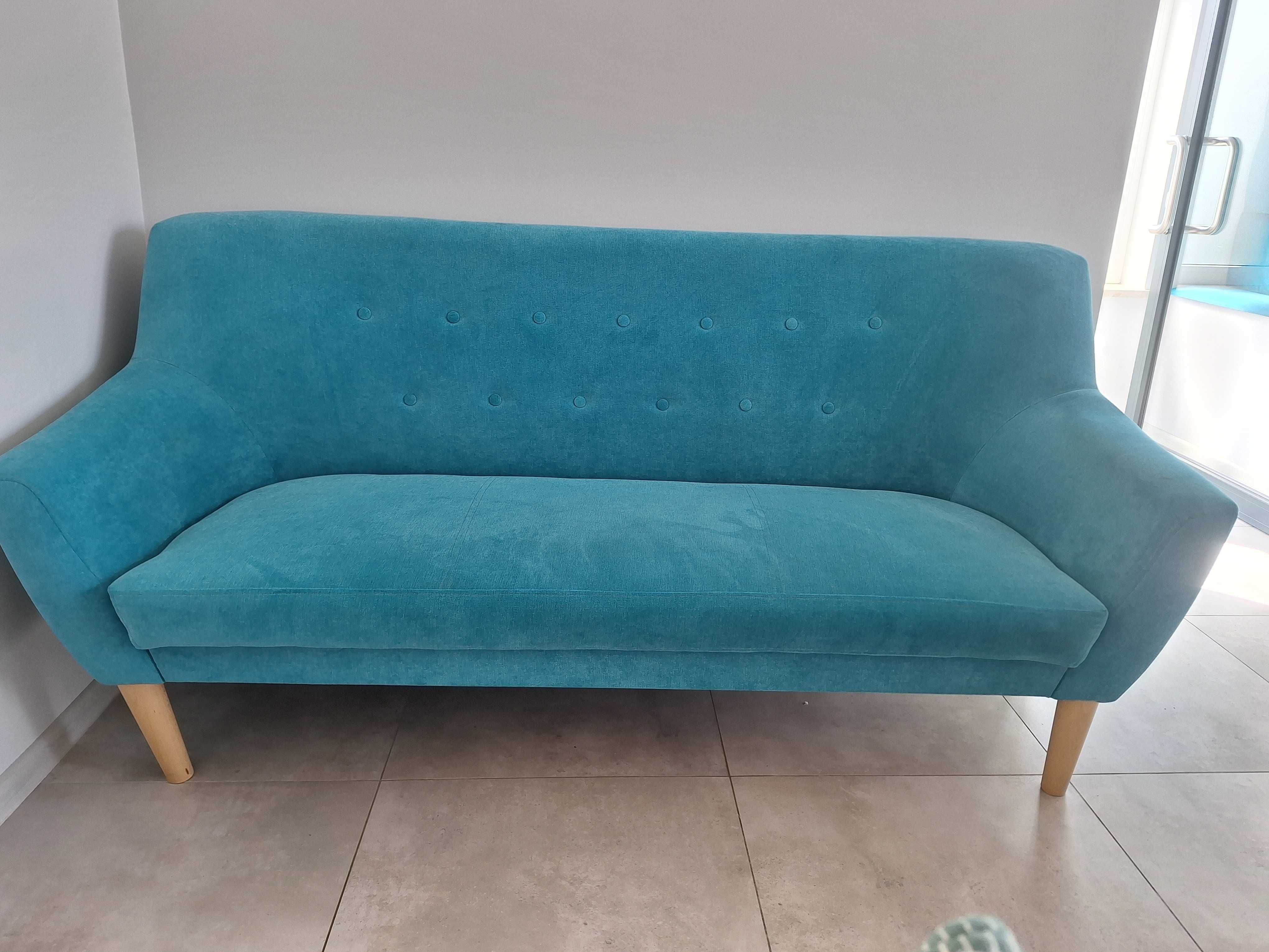 Sofa niebieska, trzyosobowa