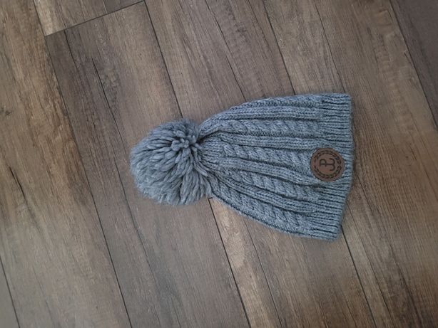 Zimowa czapka damska