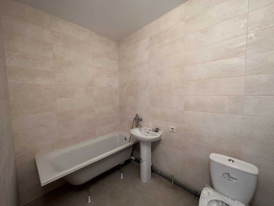 ЖК 7 небо, квартира с ремонтом. Гардеробная. В квартире не жили.