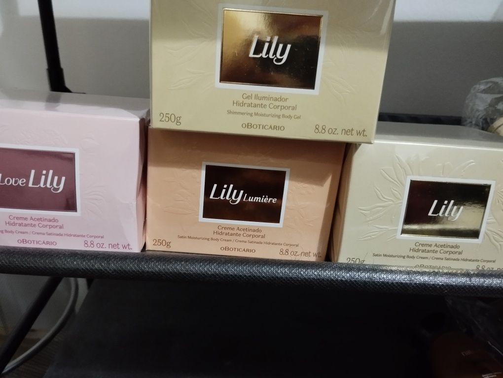 Promo: Cremes acentinado Lily, óleo corporal lily e gel iluminador