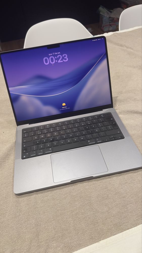 Apple Macbook pro (M1 Pro)  14” 16/ 512Gb