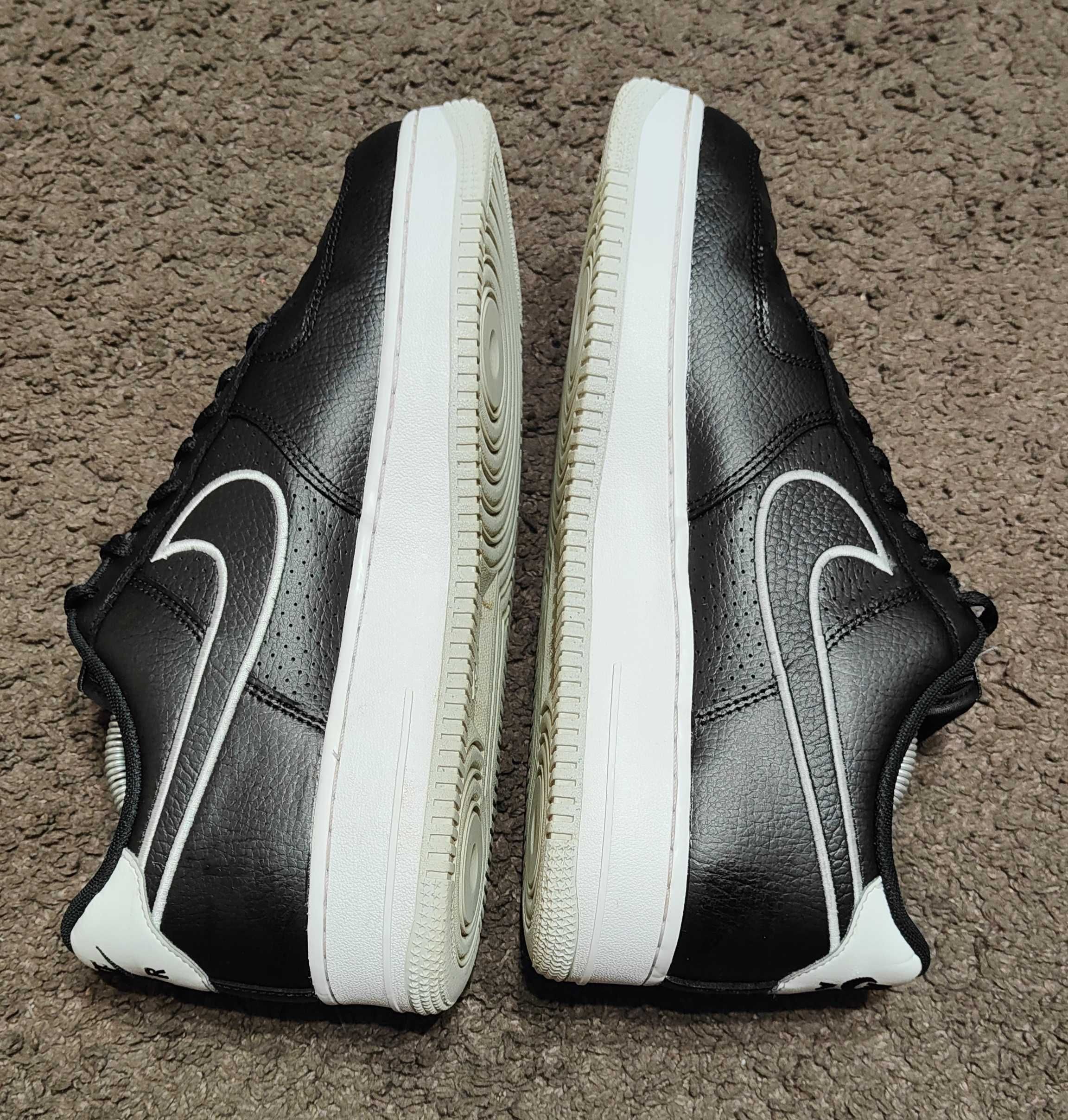 Nike air force 1'07 czarno-białe r.44,5